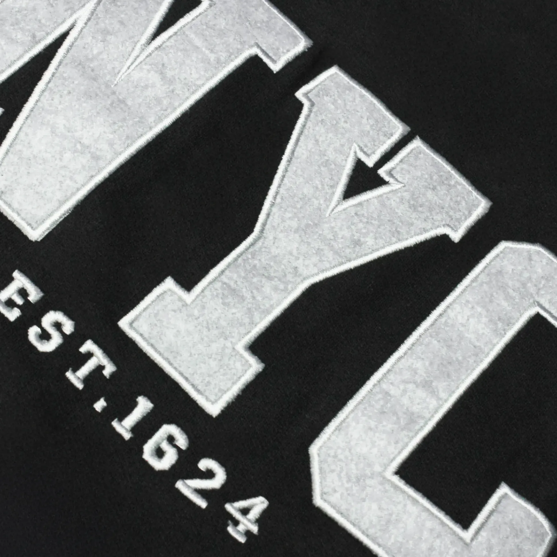 Bigdude Embroidered Crew Neck Jumper Black