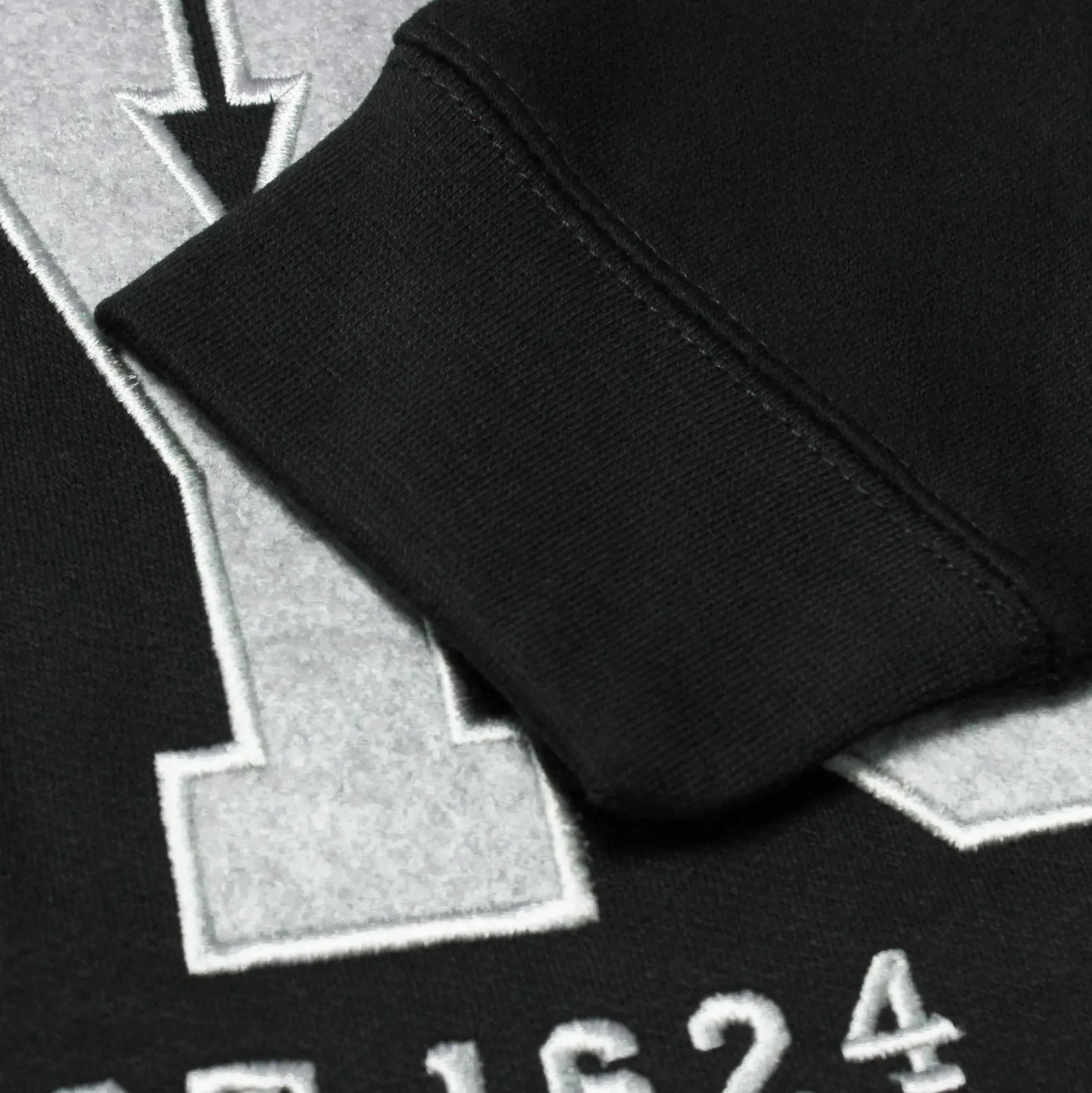 Bigdude Embroidered Crew Neck Jumper Black Tall